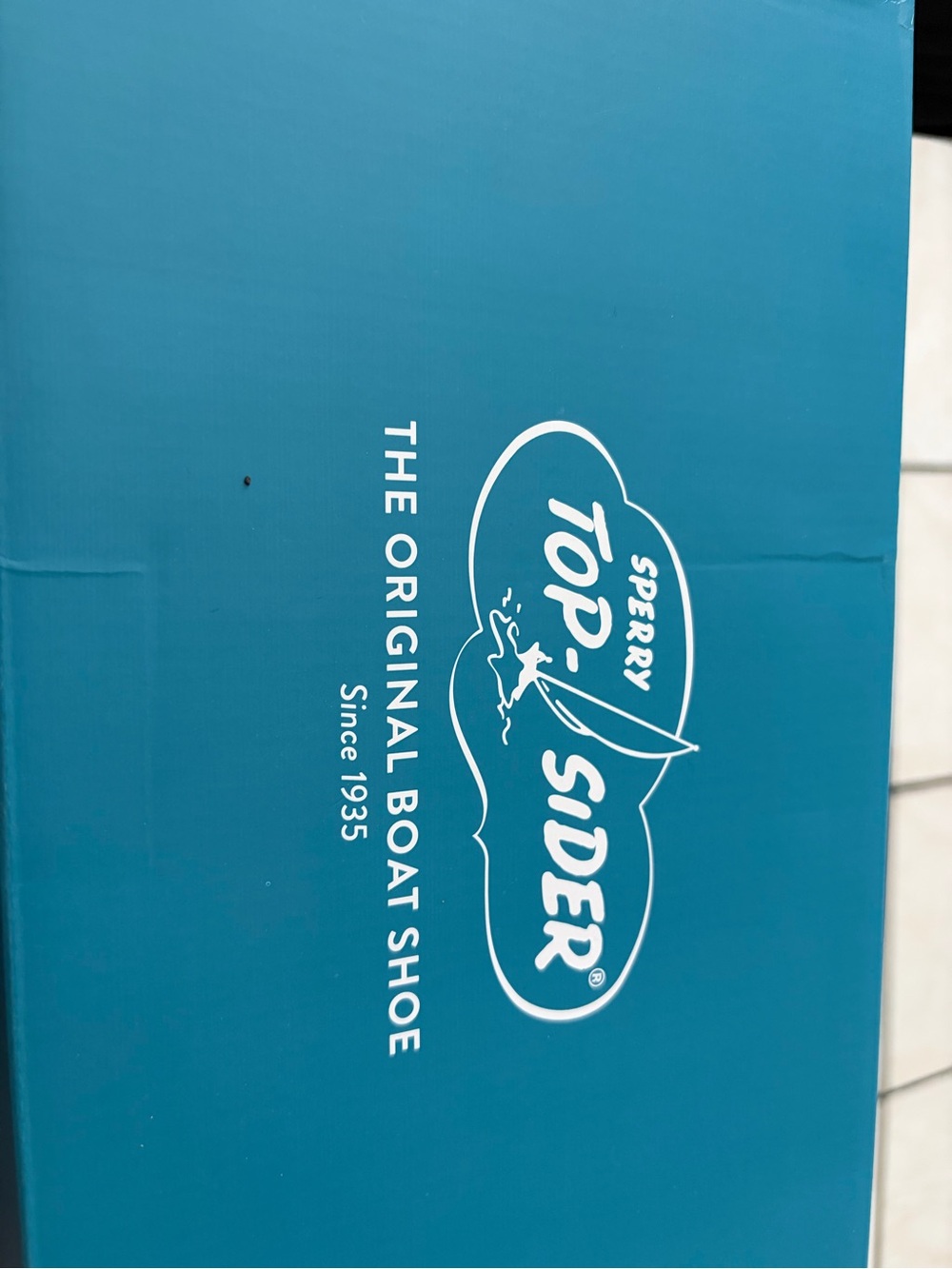Sperry Box in Turquoise with White Logo